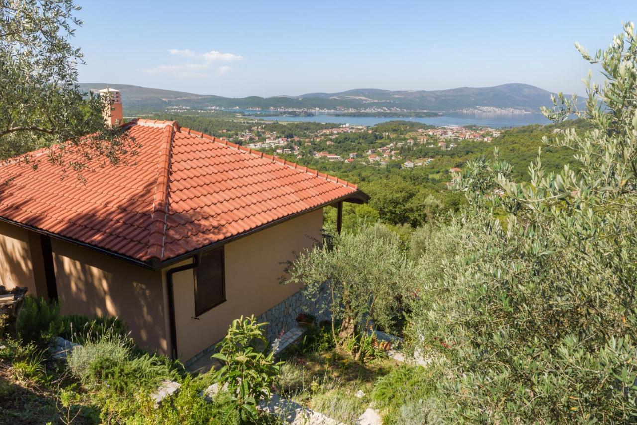 Sunset Holiday Home Τίβατ Εξωτερικό φωτογραφία