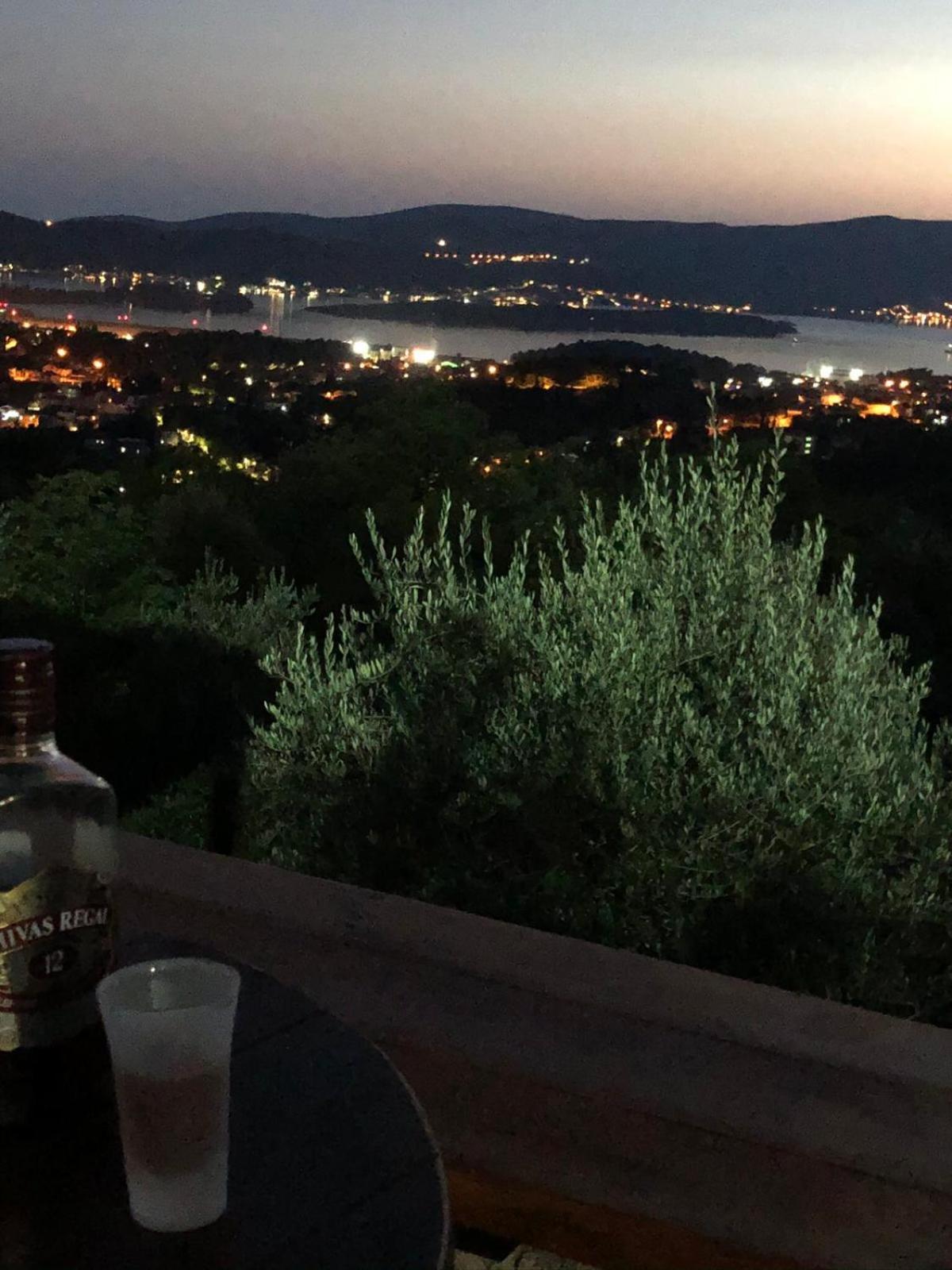 Sunset Holiday Home Τίβατ Εξωτερικό φωτογραφία