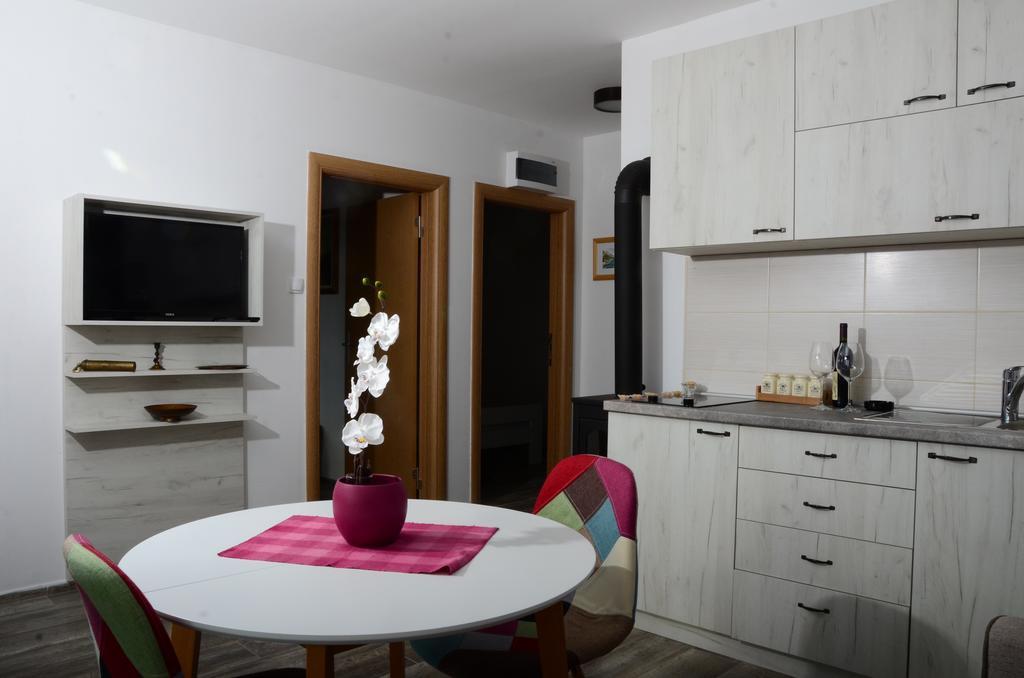 Sunset Holiday Home Τίβατ Εξωτερικό φωτογραφία